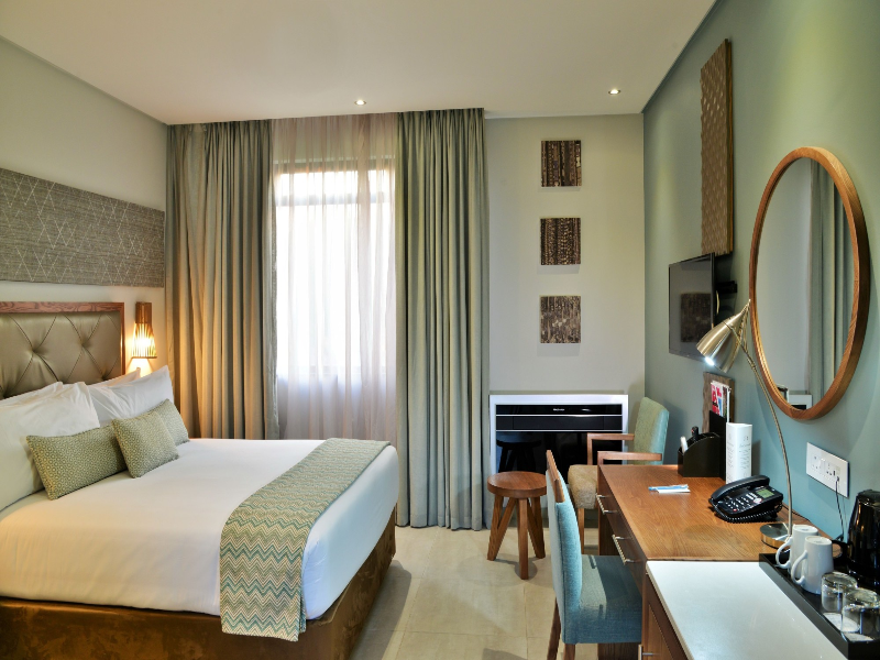Cresta Maun image