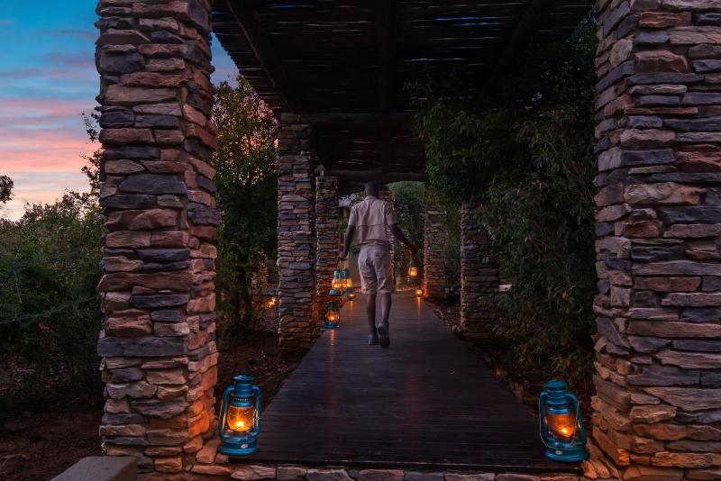 Lush Private Lodge image