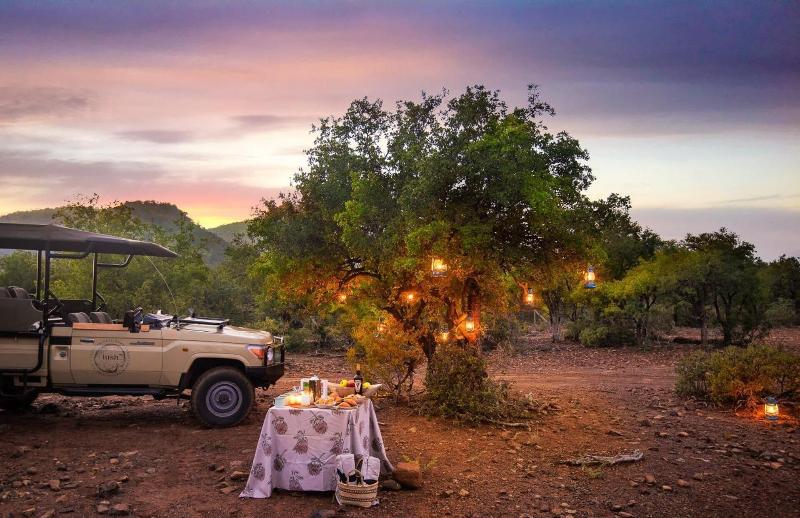 Lush Private Lodge image