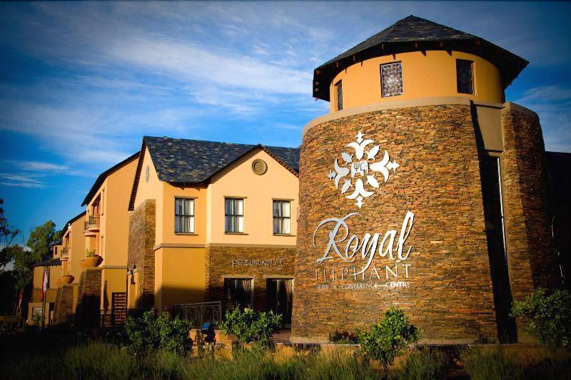 Royal Elephant Hotel & Conference Centre