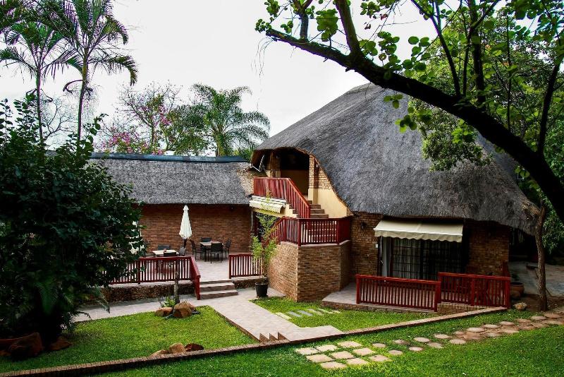 Woodlands Guest House Hazyview image