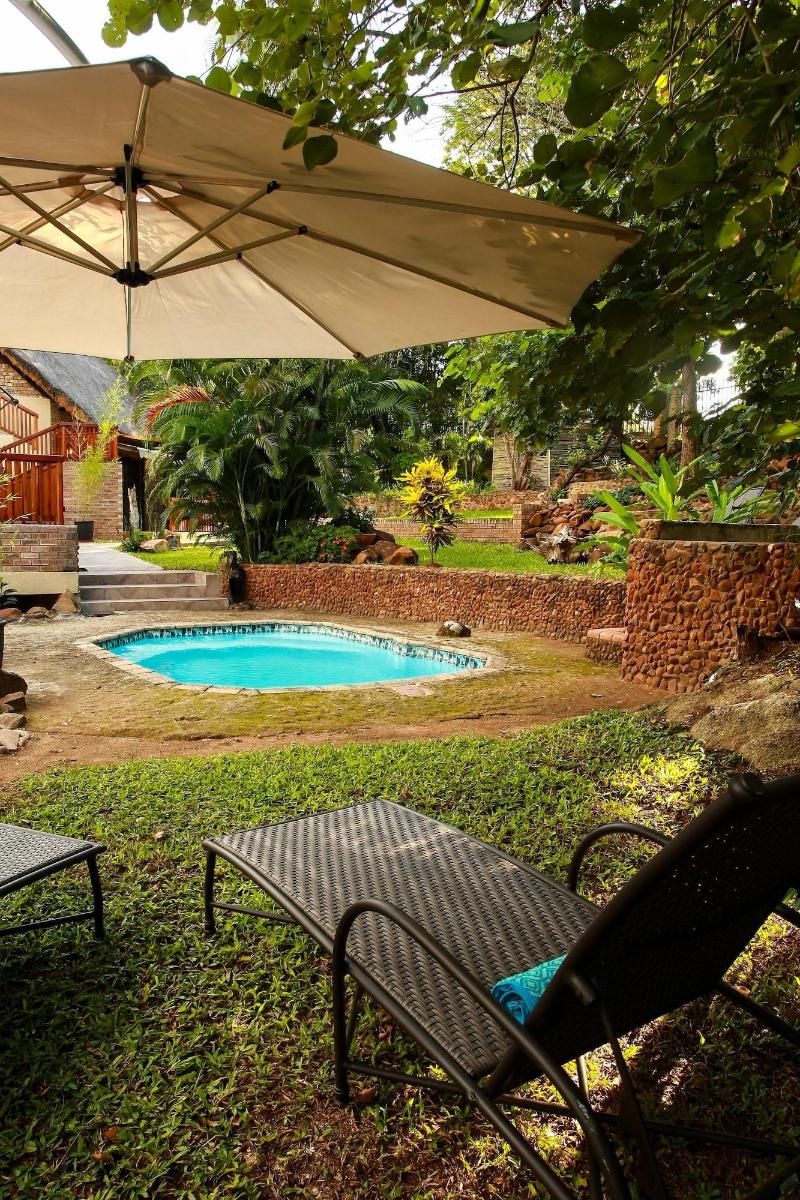 Woodlands Guest House Hazyview image