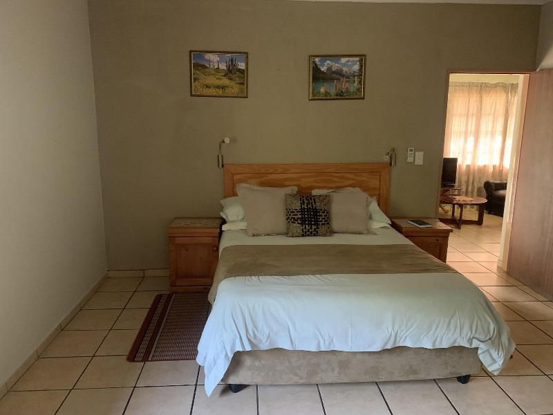 Komati River Chalets image