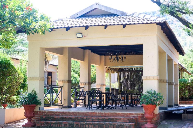 Thaba Legae Guest Lodge