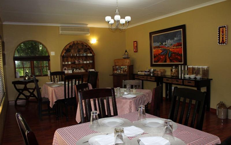 Four Seasons Guesthouses image