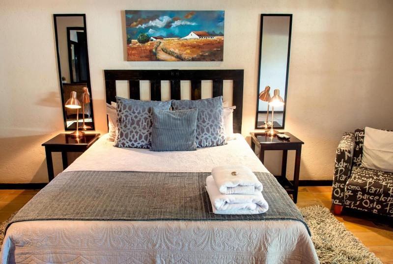 Four Seasons Guesthouses image