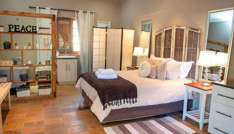 Four Seasons Guesthouses image