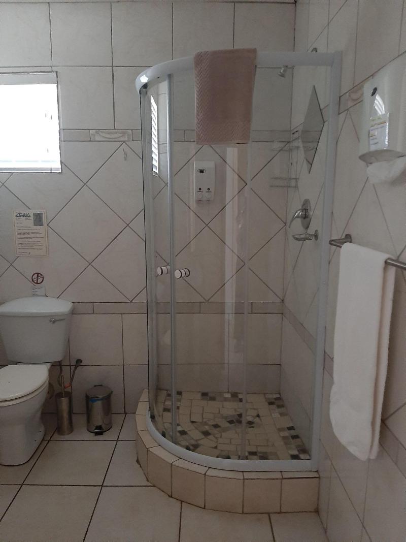 Zebra Guest House - Image 5