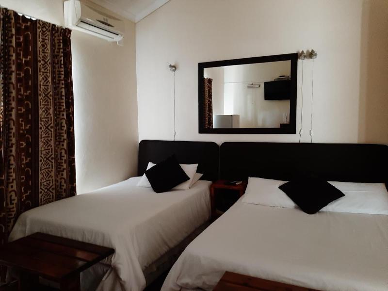 Zebra Guest House - Image 7