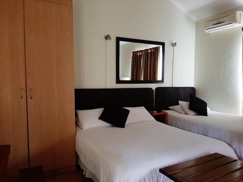 Zebra Guest House - Image 3