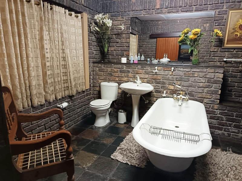 Royal Game Guest House image