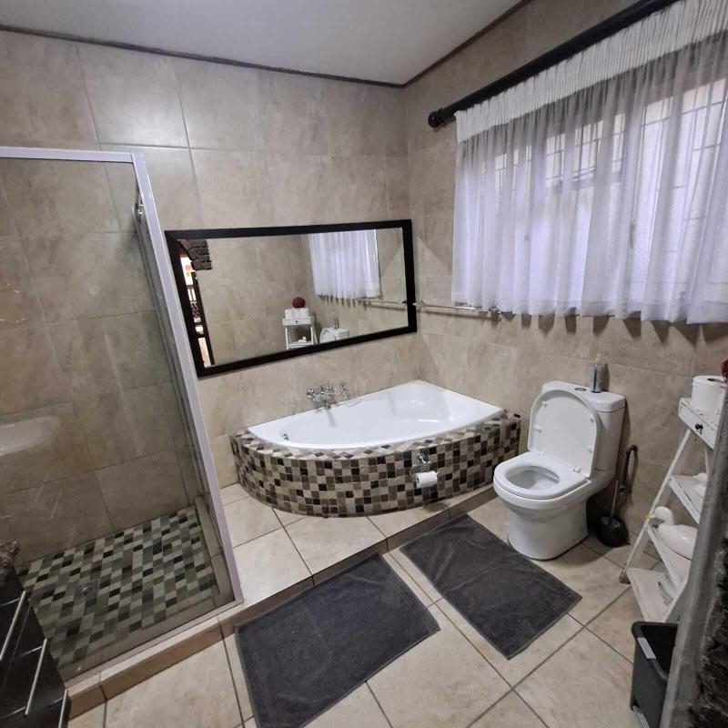 Royal Game Guest House image