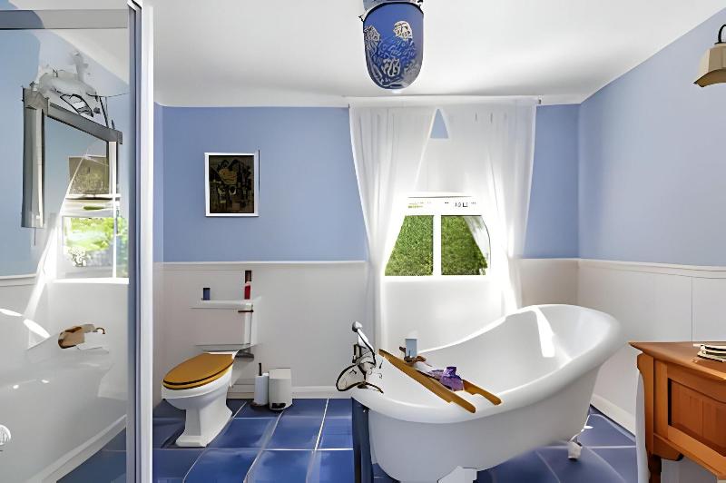 Cape Rose Cottage image