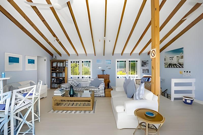 Cape Rose Cottage image