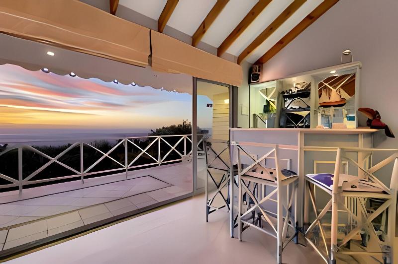 Cape Rose Cottage image