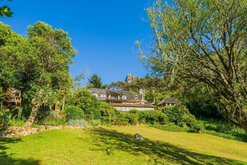Ikhaya Safari Lodge image
