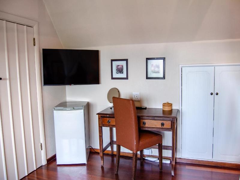 Ikhaya Safari Lodge image