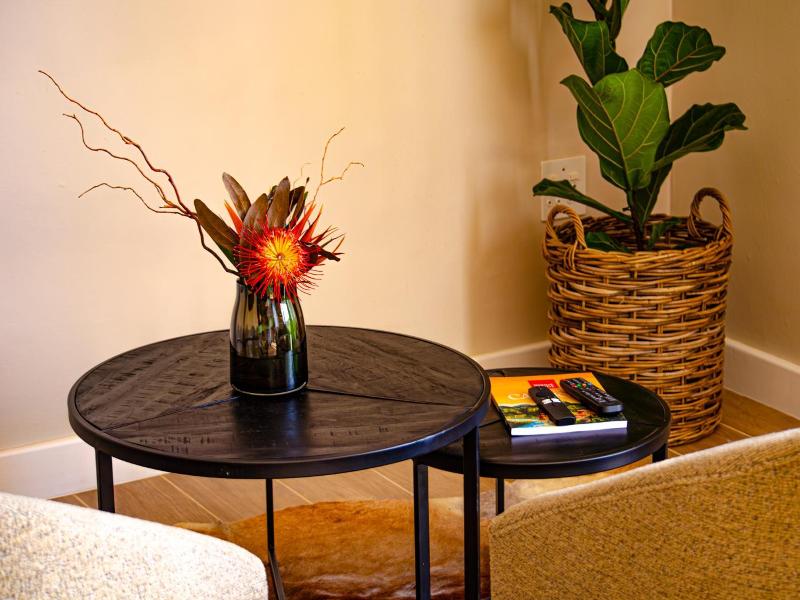 Ikhaya Safari Lodge image