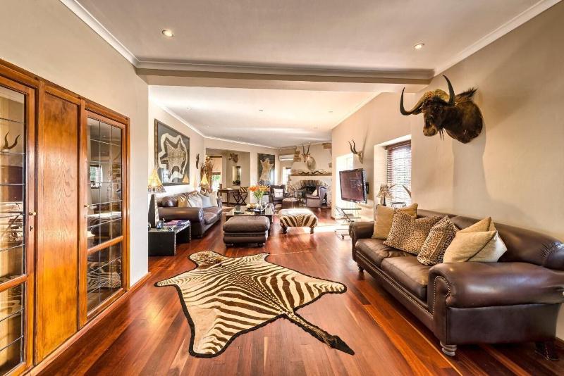 Ikhaya Safari Lodge image