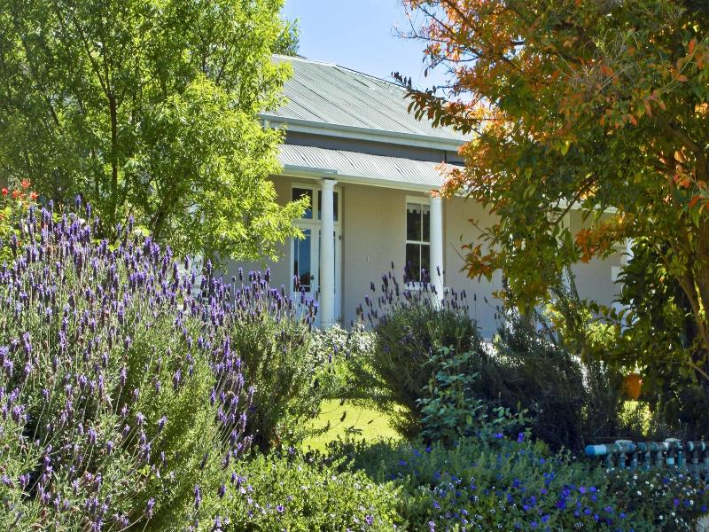 Montagu Vines Guest House