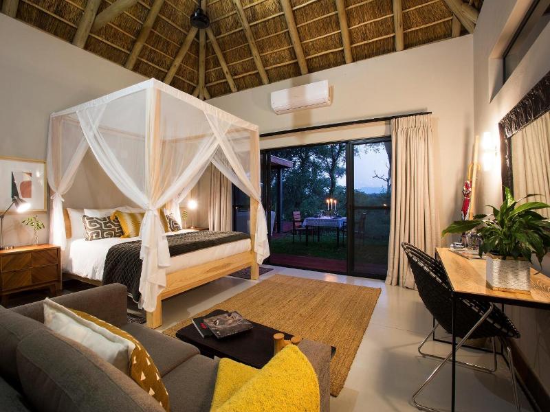 Moya Safari Villa image
