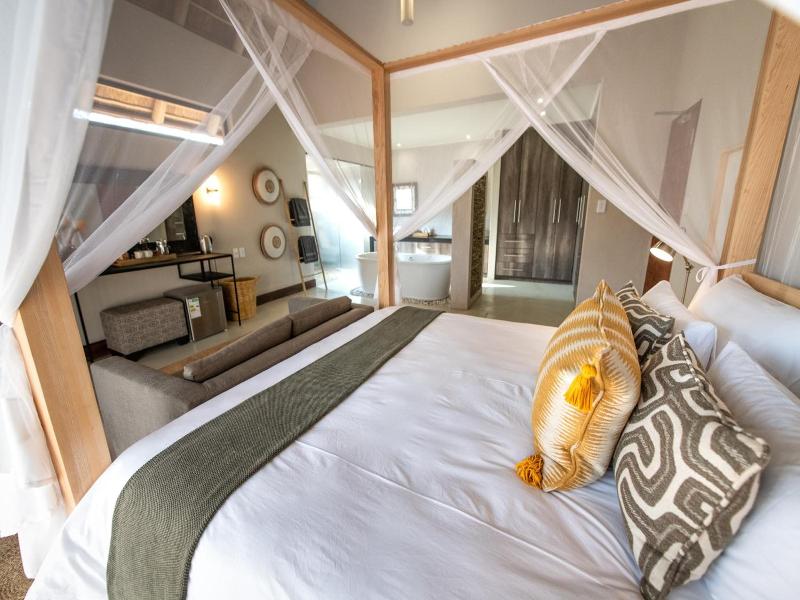 Moya Safari Villa image