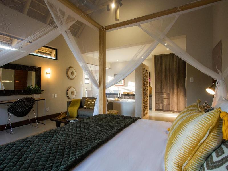 Moya Safari Villa image