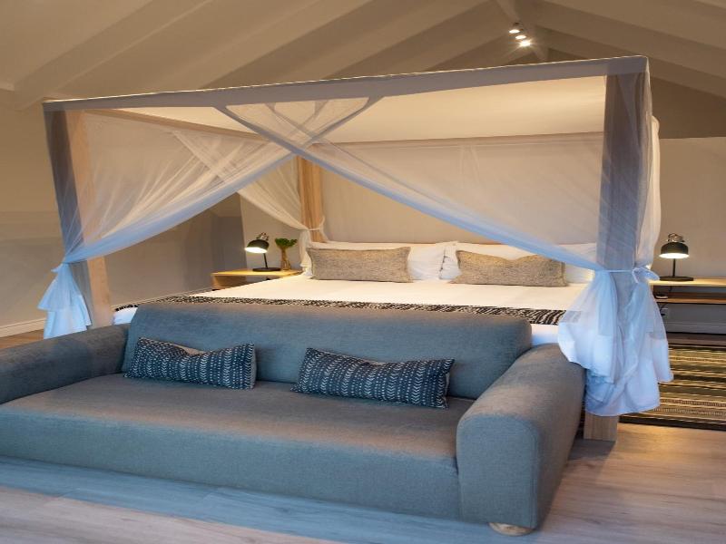 Moya Safari Villa image