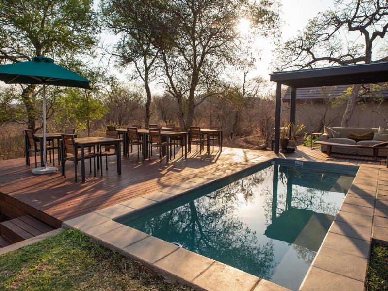 Moya Safari Villa image