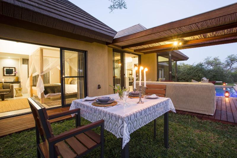 Moya Safari Villa image
