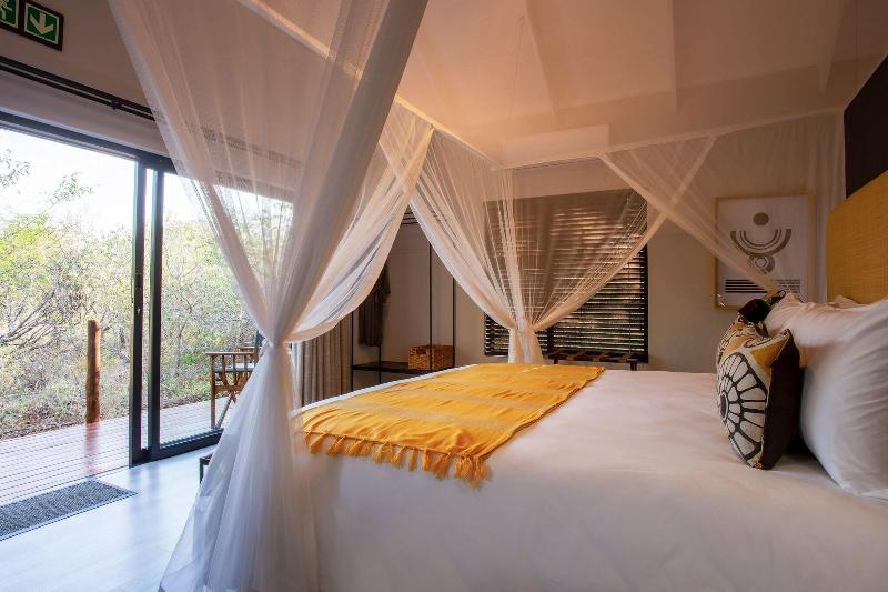 Moya Safari Villa image