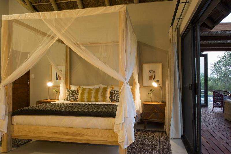Moya Safari Villa image