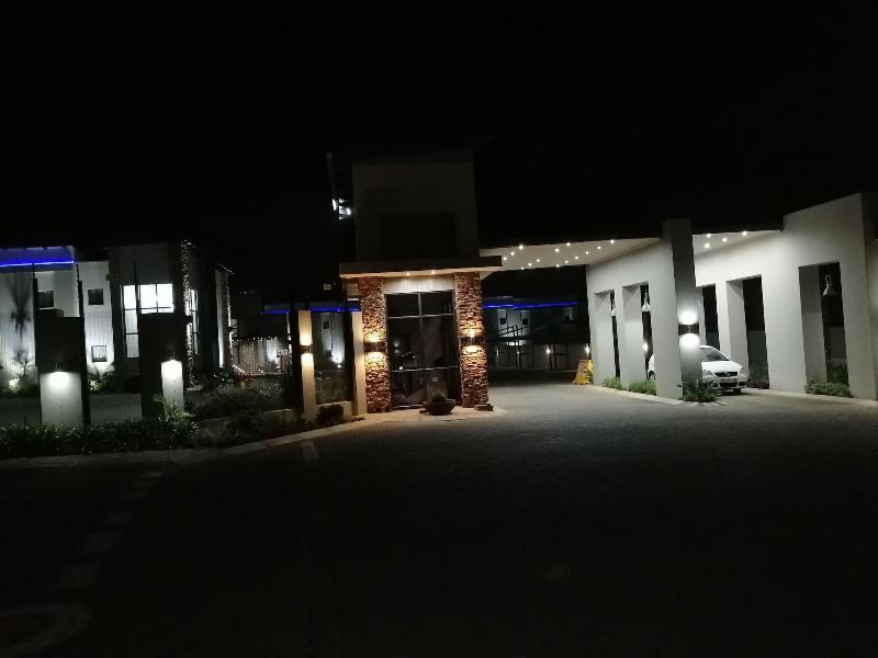 King's Gate Hotel Rustenburg image