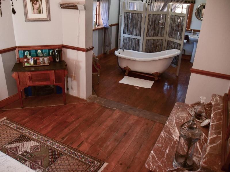 Linwood Guest Farm image