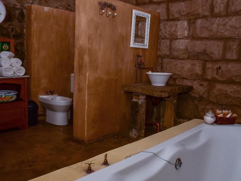 Linwood Guest Farm image