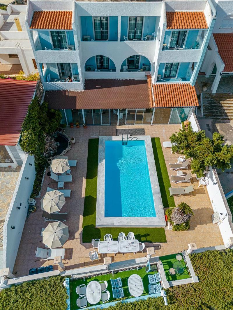 Mistral Apartments Aegina image