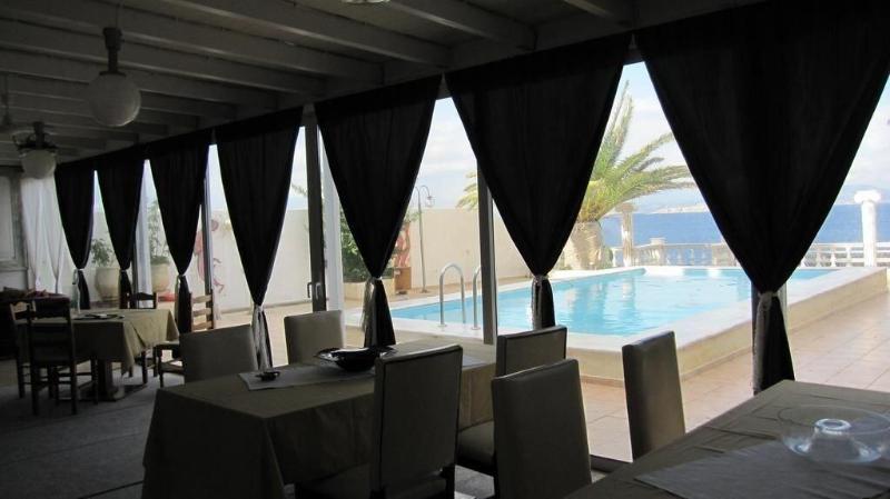 Mistral Apartments Aegina image