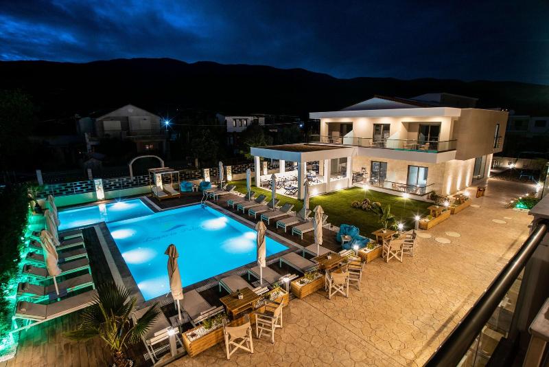 Lagaria Apartments