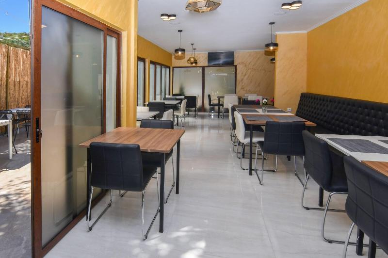 Palladium Sithonia