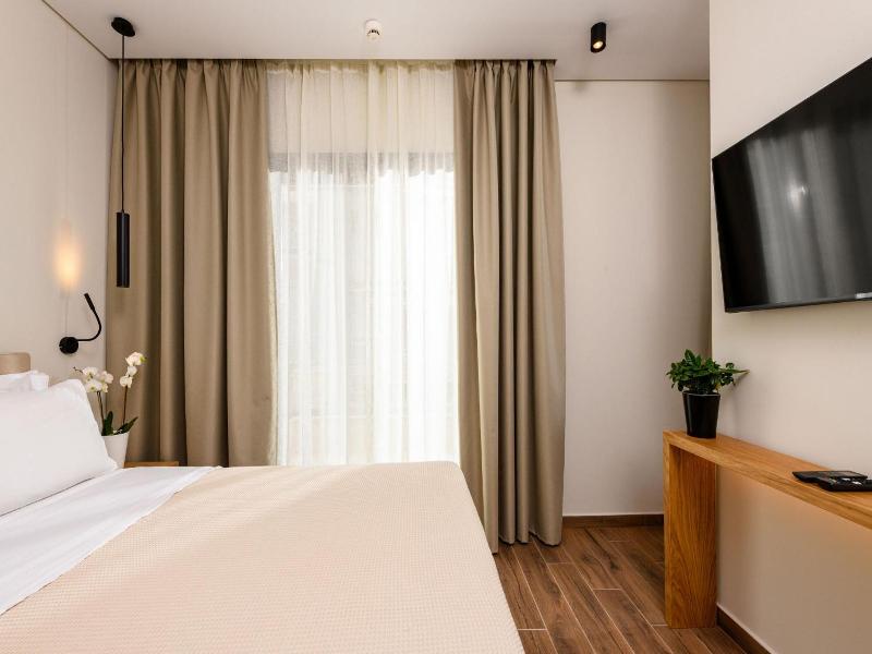 Mary Hotel image