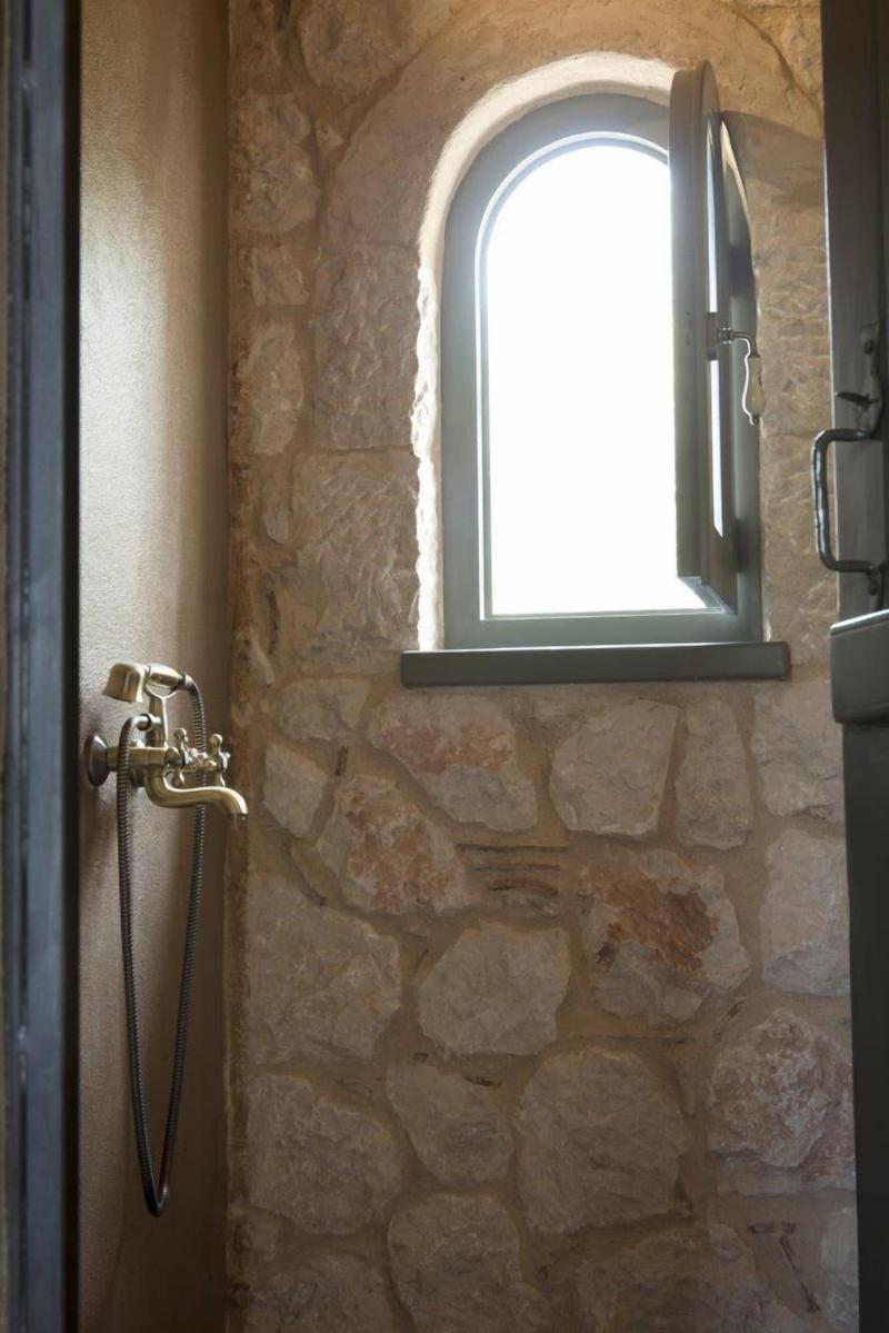 Opora Country Living image