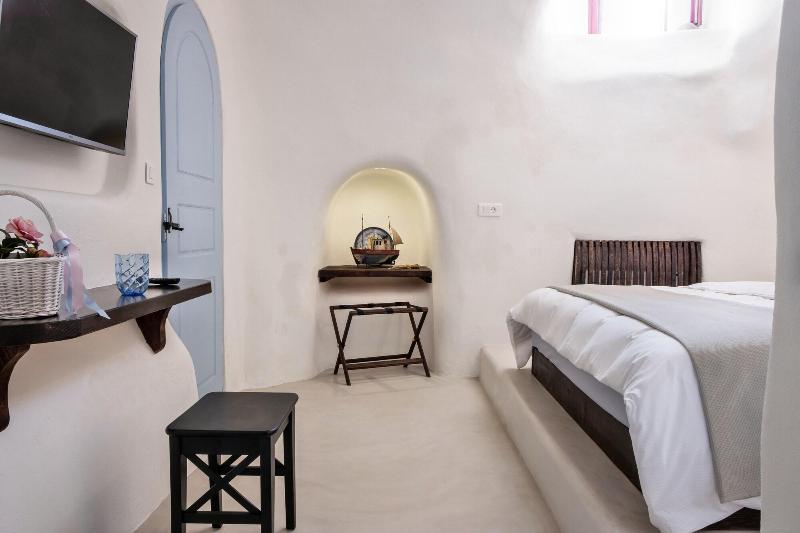Abelis Canava Luxury Suites - Adults Only gallery photo 14