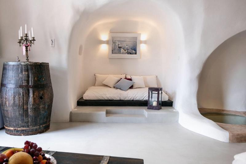 Abelis Canava Luxury Suites - Adults Only gallery photo 21