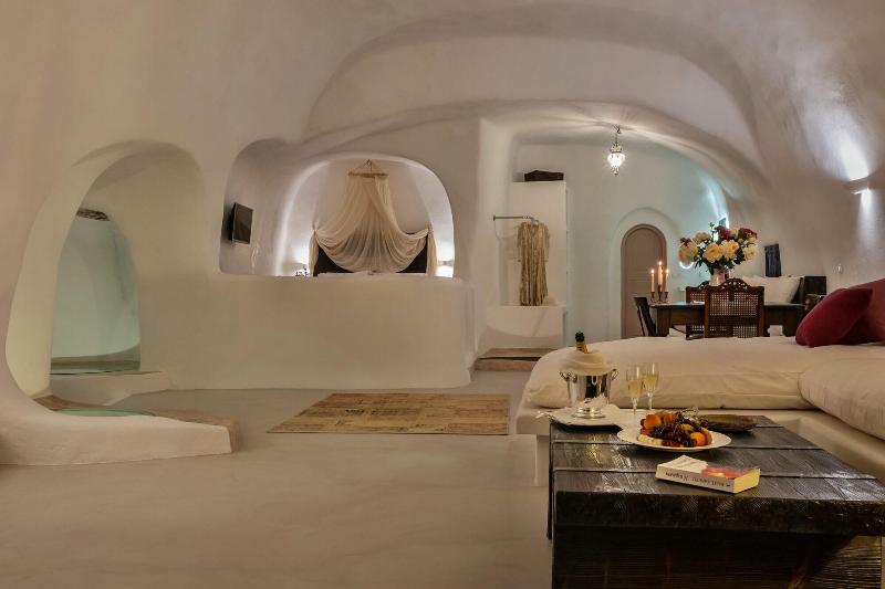 Abelis Canava Luxury Suites - Adults Only gallery photo 22