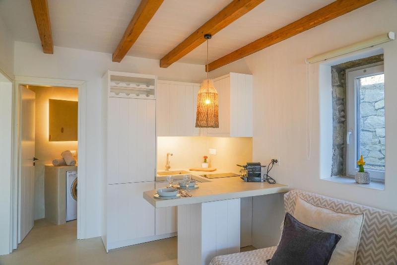 Vlia Mar Myconian Residences image
