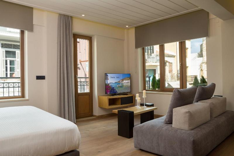 Querini Luxury Suites image