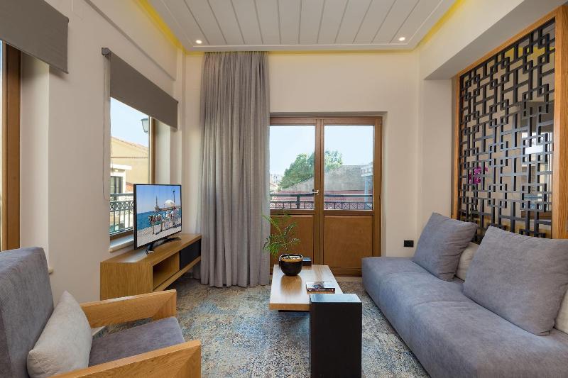 Querini Luxury Suites image