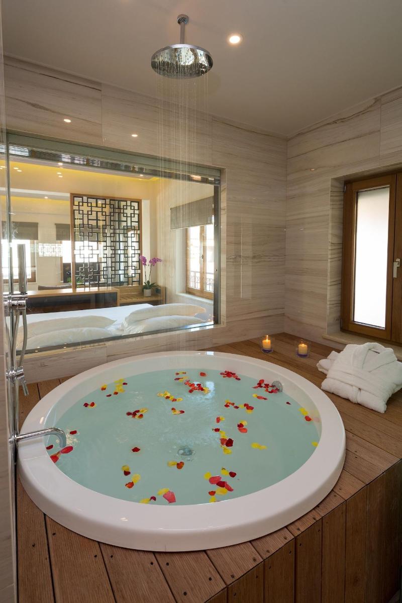 Querini Luxury Suites image