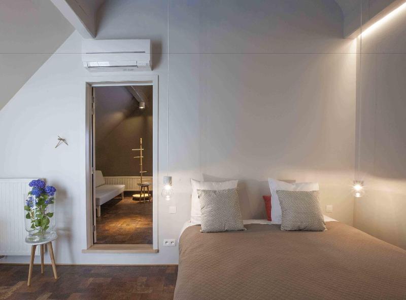 Hotel Restaurant Vous lé Vous image