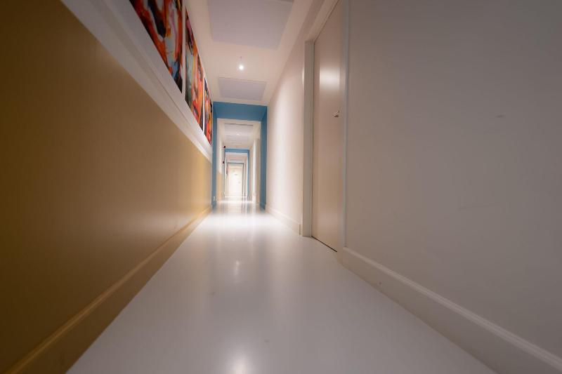 Elberg Aparthotel image